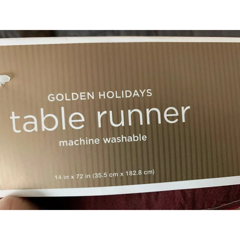 NEW Holiday Table Runner & 8 Placemats Set‎ NWT (A)